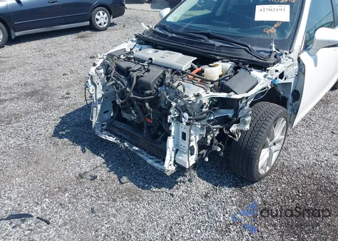 2015 Lexus Ct 200H из США, поврежденный, VIN JTHKD5BH6F2226312